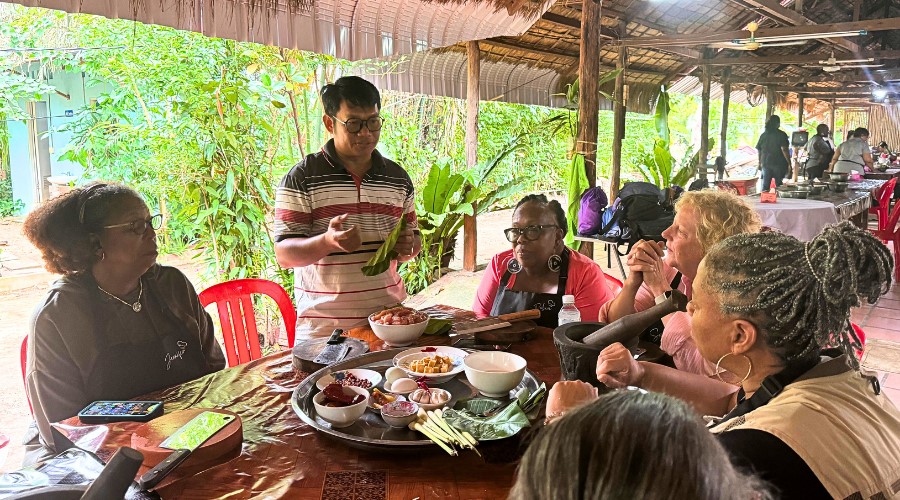 Countryside Cooking Class. RAWRA spending wisely helps orphans of Siem Reap